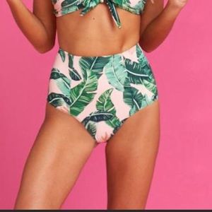 ISO SMYM Beverly Barbie High Tide Bottoms XL